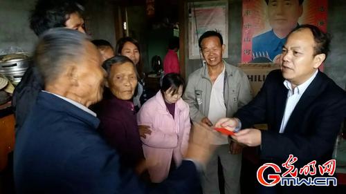 辨乡音寻亲人 精准扶贫让失散亲人重聚